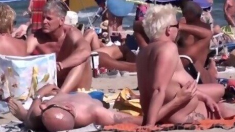 Sex on the nudist beach
