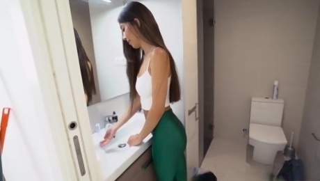 Skinny maid agrees to clean up for ANAL!