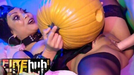 Fakehub Originals - Pumping the pumpkin before Halloween Thai girl leaves the party to fuck a teen