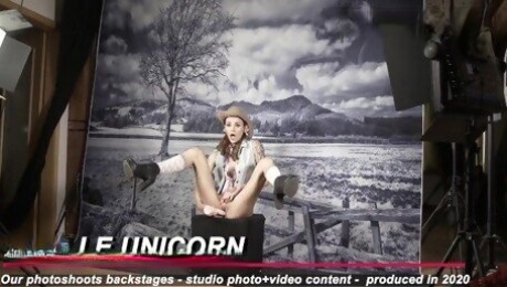 427-Backstage Photoshoot Adelle Unicorn - Cosplay